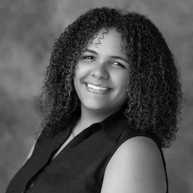 Ashley - Customer Service Rep  | Davila & DeFusco Insurance