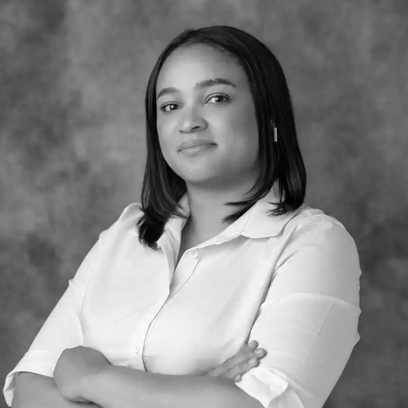 Elisa - Customer Service Representative  | Davila & DeFusco Insurance